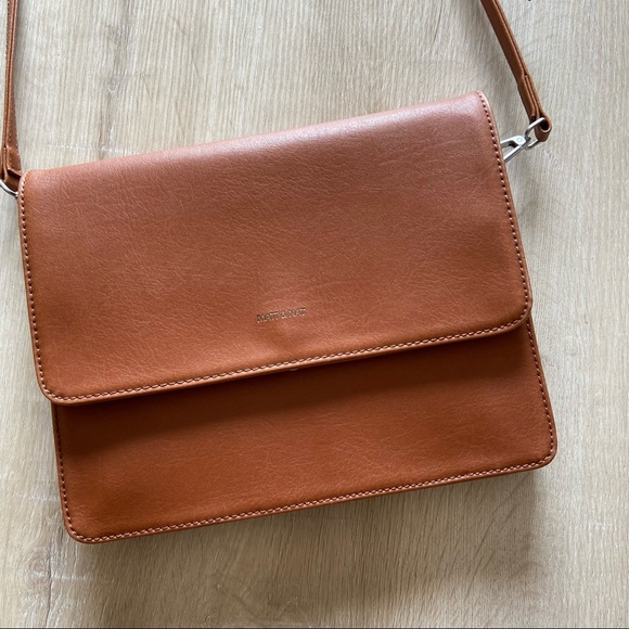 NWOT MATT&NAT LYSA Crossbody Bag - Picture 1 of 5